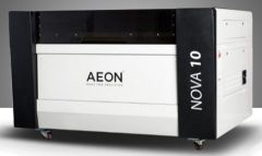 AEON Nova7 laserilla on palamaton ja erittäin vahva rakenne mikä tekee siitä turvallisen ja vakaan käyttää.